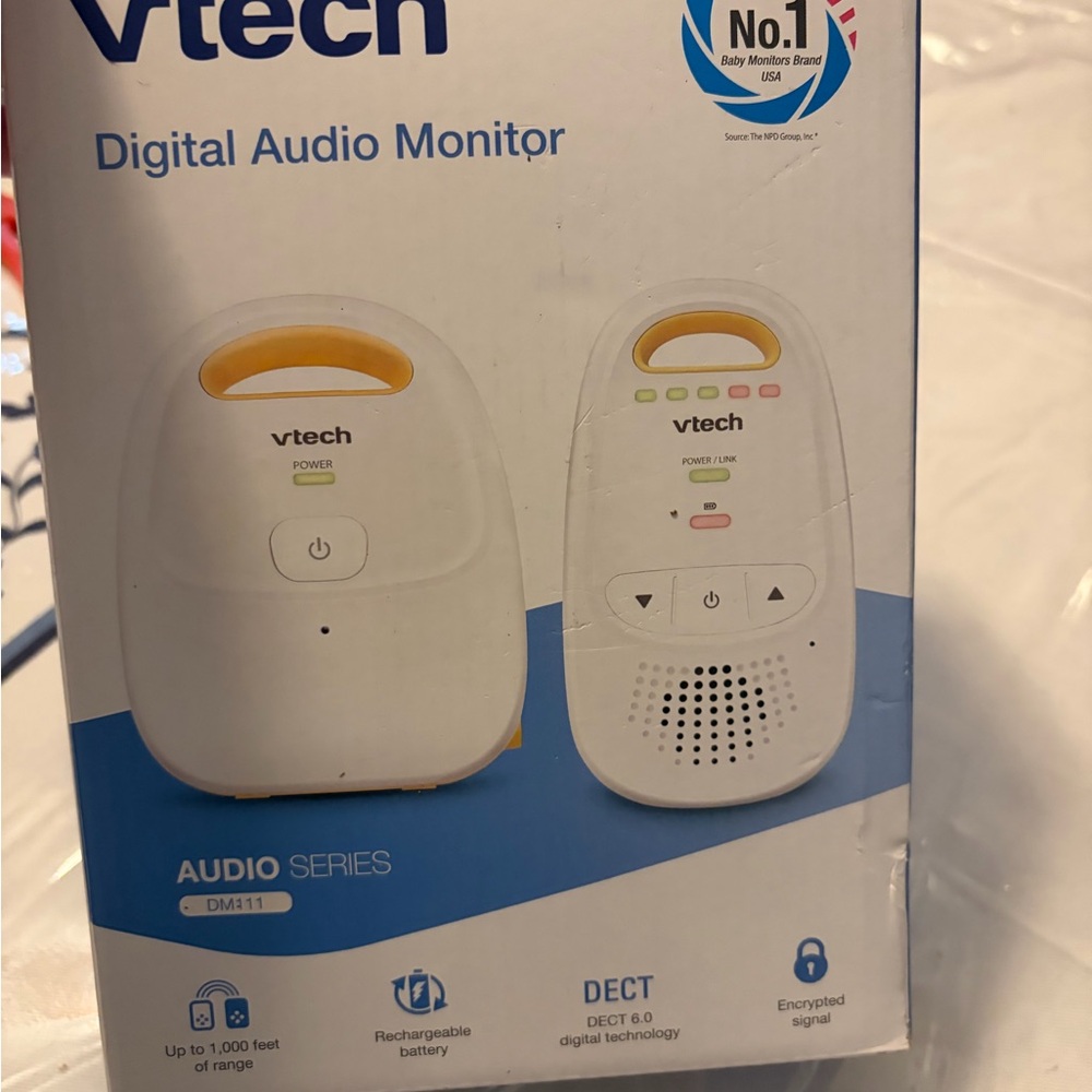 VTech White & Yellow Digital Audio Baby Monitor - Portable DECT Audio Monitor